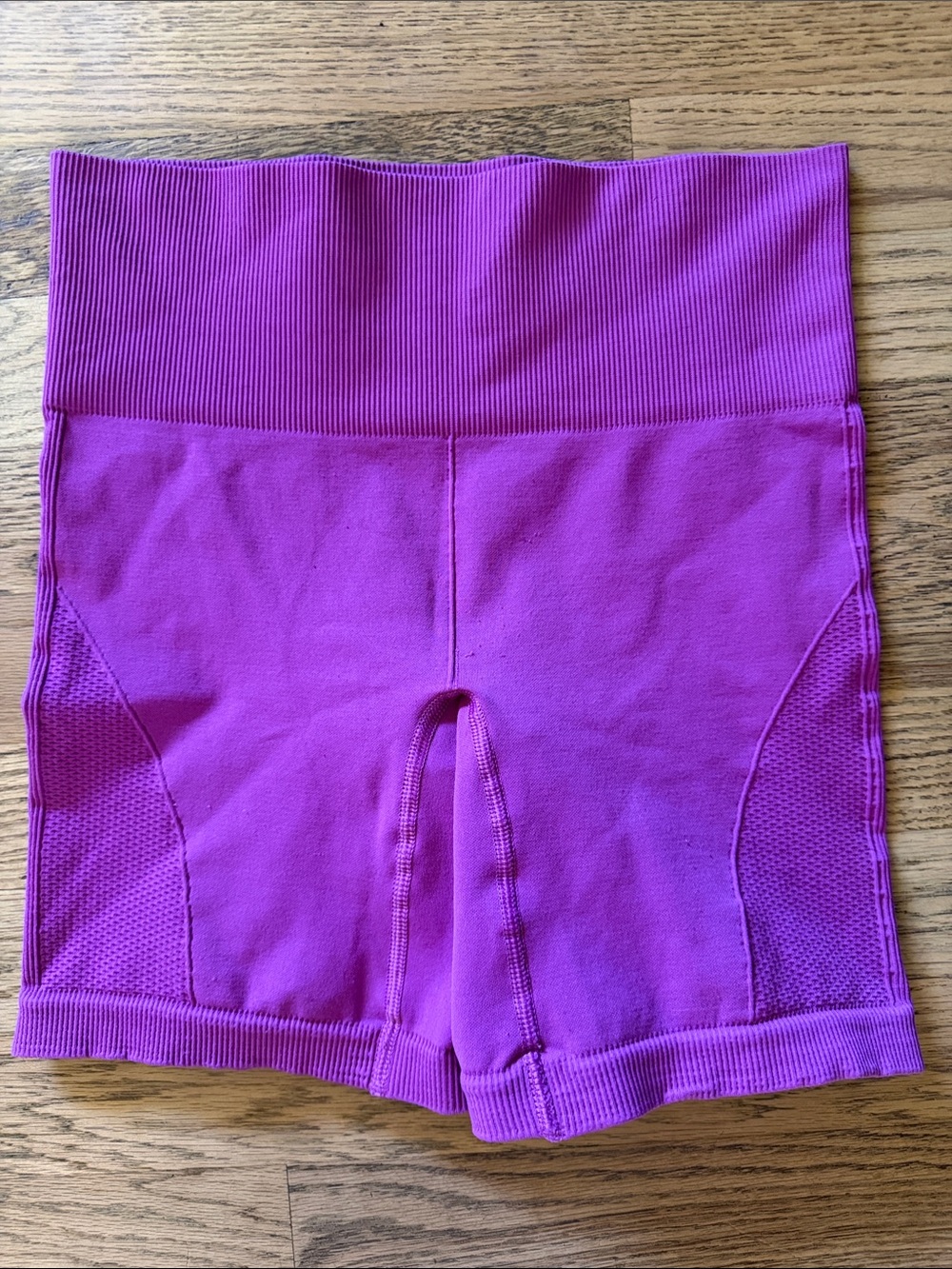 lululemon athletica Sculpt Shorts - Magenta Size S